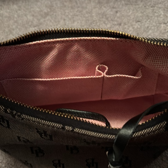 Handbag - Picture 4 of 5
